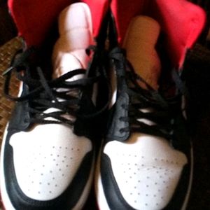 Nike Air Jordan Sneakers